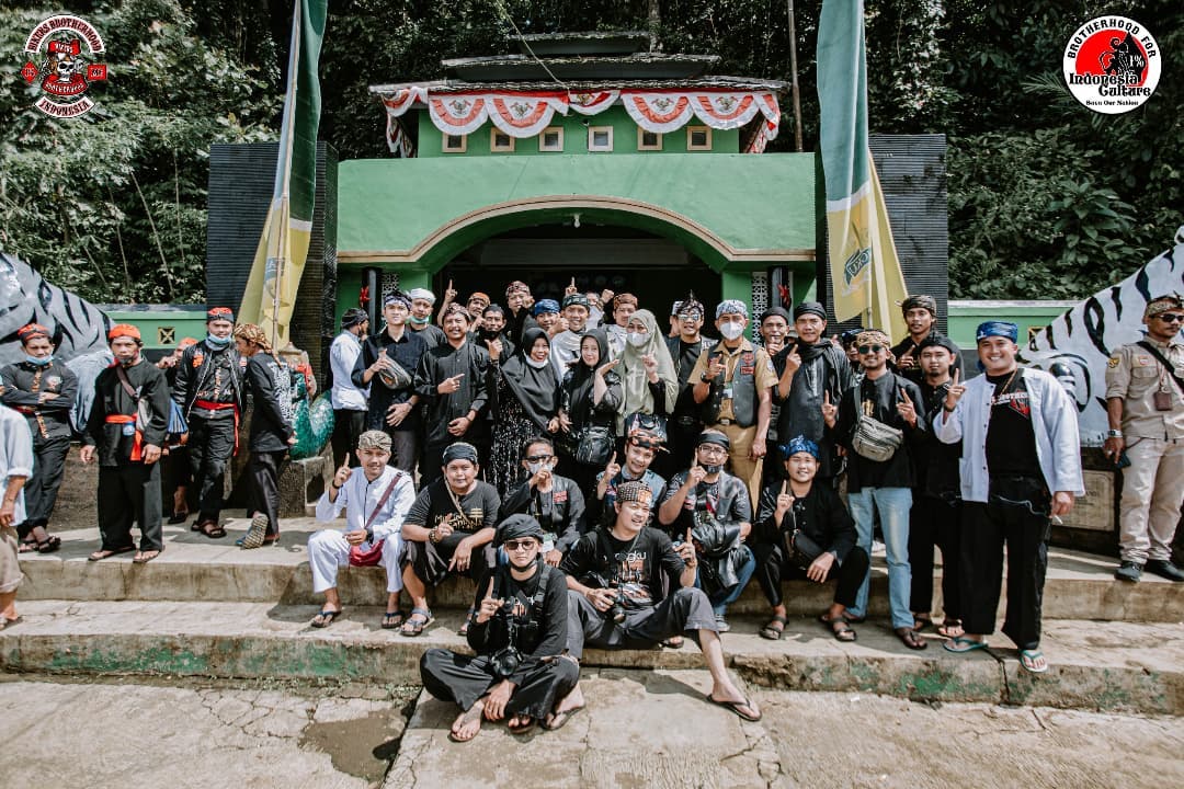 Tentang Yayasan