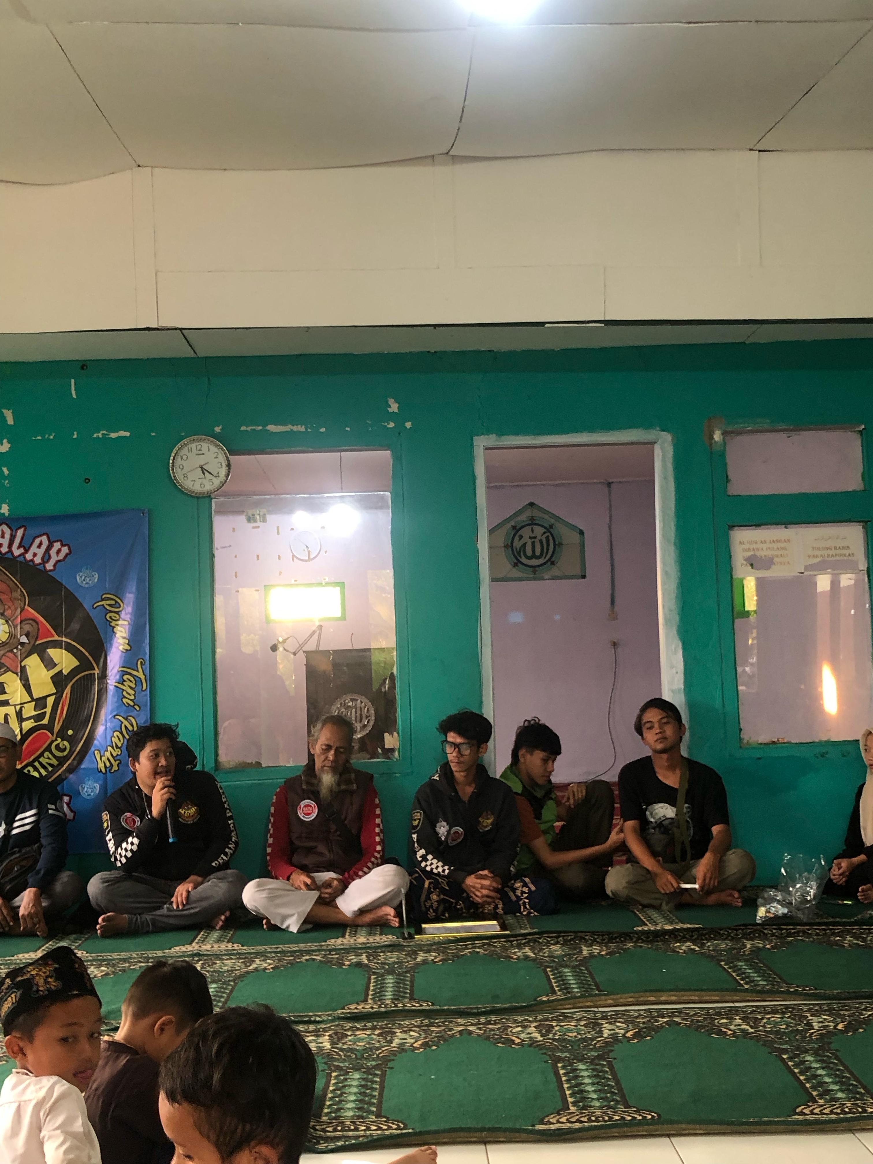 Bakti Sosial Ramadhan: "Ramadhan Penuh Makna, Dari Kita Untuk Sesama" Bersama Yayasan Satu Persen Indonesia dan Komunitas Utah Lalay Bandung Timur
